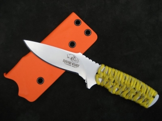 Opir Utility with yellow reflective paracord handle